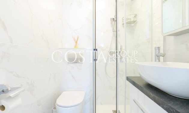 Resale - House -
Orihuela Costa - Punta Prima