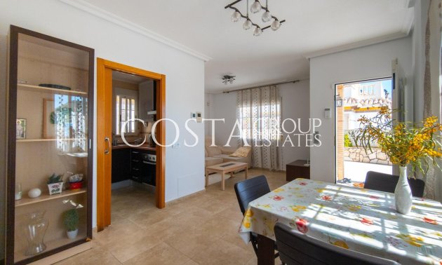 Herverkoop - Villa -
Torrevieja - La Mata