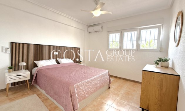 Odsprzedaż - Apartments -
Torrevieja