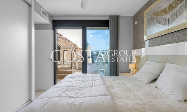 Odsprzedaż - Willa -
Orihuela Costa