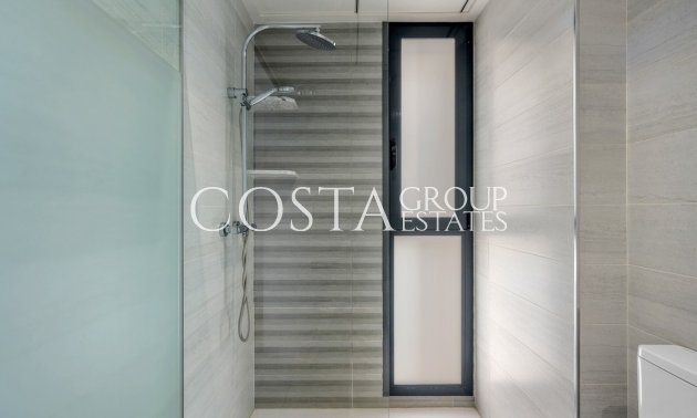 Odsprzedaż - Willa -
Orihuela Costa