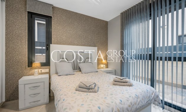 Odsprzedaż - Willa -
Orihuela Costa