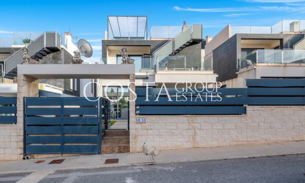 Odsprzedaż - Willa -
Orihuela Costa