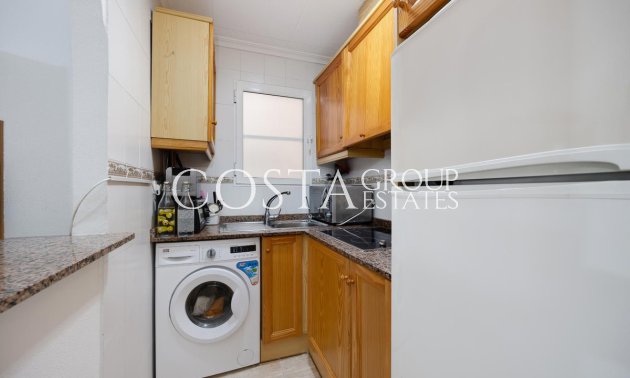 Resale - Apartments -
Torrevieja - Playa del Cura