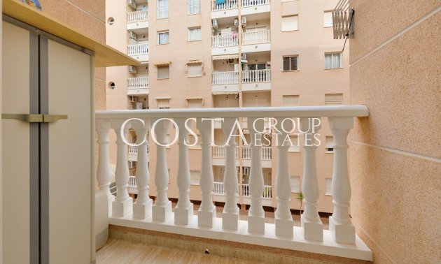 Resale - Apartments -
Torrevieja - Playa del Cura