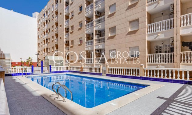 Resale - Apartments -
Torrevieja - Playa del Cura