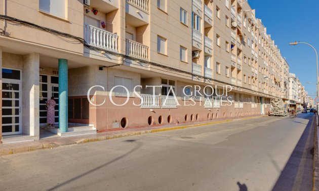 Resale - Apartments -
Torrevieja - Playa del Cura