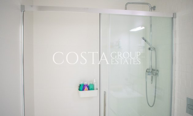 Odsprzedaż - Willa -
Formentera de Segura