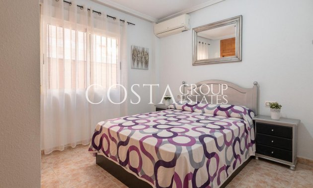 Resale - Apartments -
Orihuela Costa - La Zenia