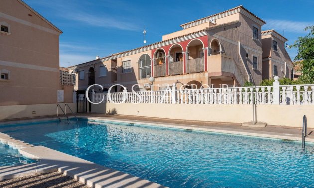 Resale - Apartments -
Orihuela Costa - La Zenia