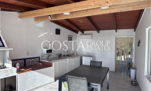 Resale - Villa -
Teulada - Moraira