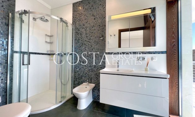 Resale - Villa -
Altea - Altea Hills