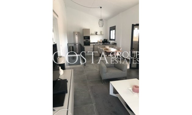 Odsprzedaż - Willa -
Pinoso - Pinoso Centro