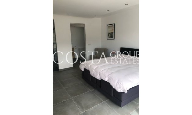 Odsprzedaż - Willa -
Pinoso - Pinoso Centro