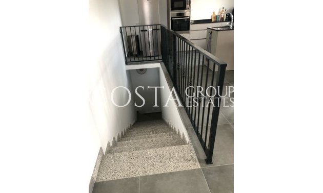 Odsprzedaż - Willa -
Pinoso - Pinoso Centro