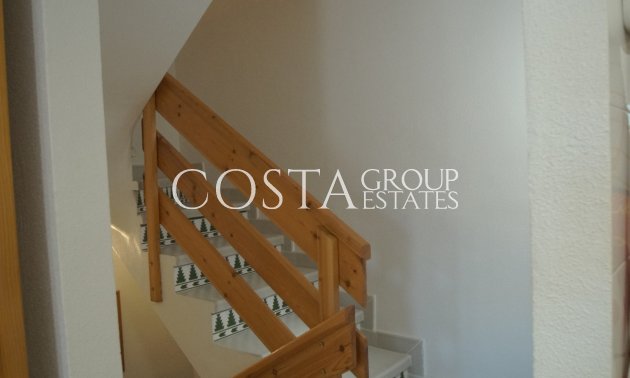 Resale - House -
Torrevieja - La Mata