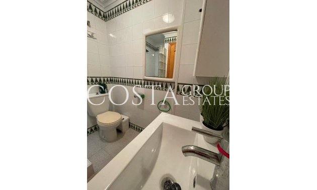 Resale - House -
Torrevieja - La Mata