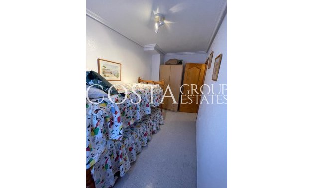 Resale - House -
Torrevieja - La Mata