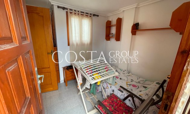 Resale - House -
Torrevieja - La Mata