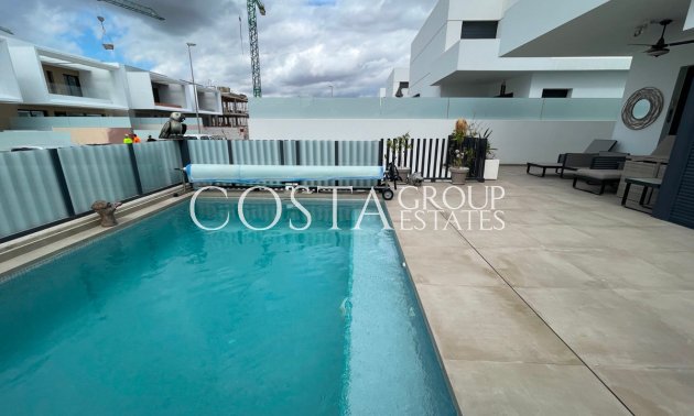 Herverkoop - Villa -
Dolores - Dolores Centro