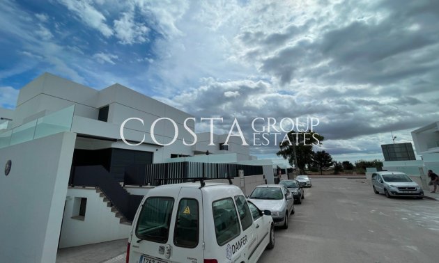 Herverkoop - Villa -
Dolores - Dolores Centro