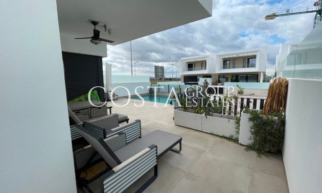 Herverkoop - Villa -
Dolores - Dolores Centro