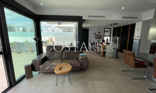 Herverkoop - Villa -
Dolores - Dolores Centro