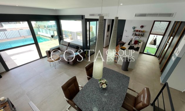 Herverkoop - Villa -
Dolores - Dolores Centro