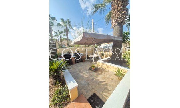 Resale - Villa -
San Miguel de Salinas - San Miguel de Salinas Centro