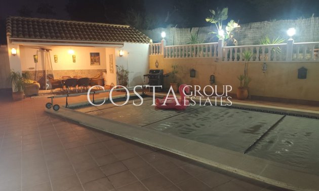 Resale - Villa -
San Miguel de Salinas - San Miguel de Salinas Centro