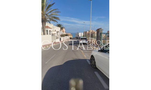 Herverkoop - Huis -
Torrevieja