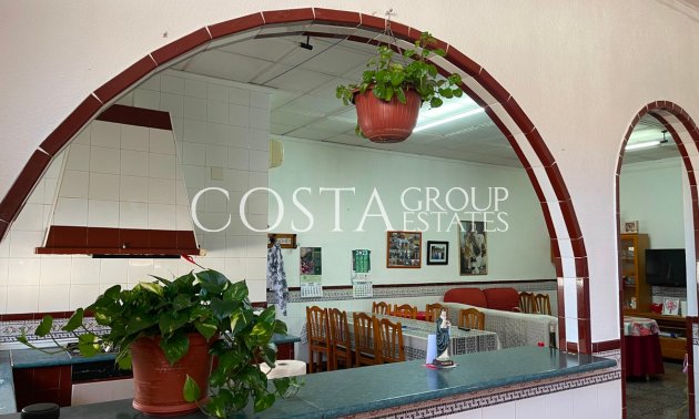 Odsprzedaż - Willa -
San Miguel de Salinas - San Miguel de Salinas Centro