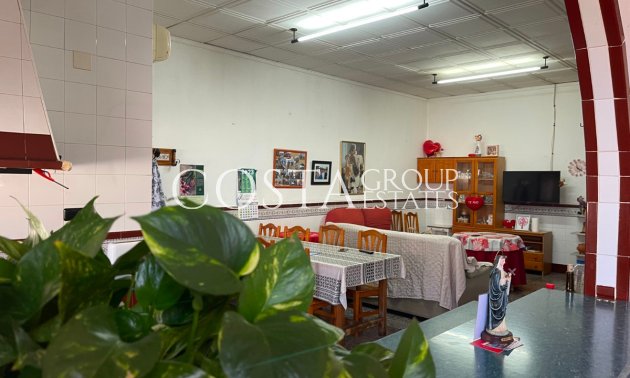 Odsprzedaż - Willa -
San Miguel de Salinas - San Miguel de Salinas Centro