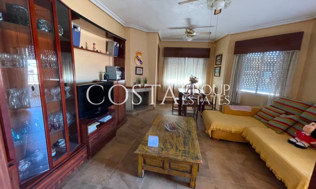 Odsprzedaż - Willa -
San Miguel de Salinas - San Miguel de Salinas Centro