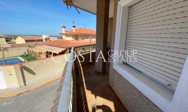 Odsprzedaż - Willa -
San Miguel de Salinas - San Miguel de Salinas Centro