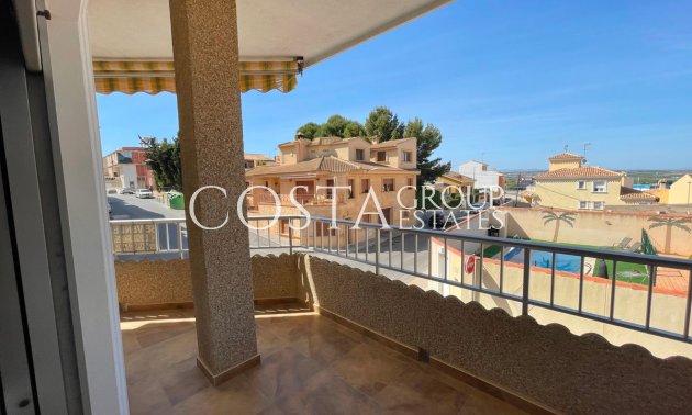 Odsprzedaż - Willa -
San Miguel de Salinas - San Miguel de Salinas Centro