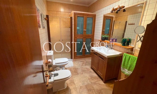 Odsprzedaż - Willa -
San Miguel de Salinas - San Miguel de Salinas Centro