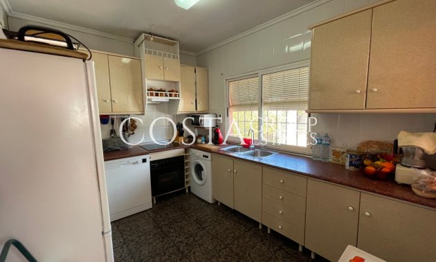 Odsprzedaż - Willa -
Guardamar del Segura - Guardamar del Segura Centro