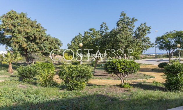 Odsprzedaż - Apartments -
Orihuela Costa - Lomas de Cabo Roig