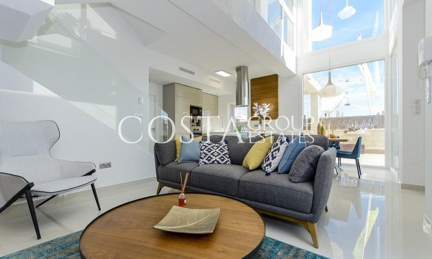 Neue Gebäude - Villa -
Los Montesinos - La Herrada