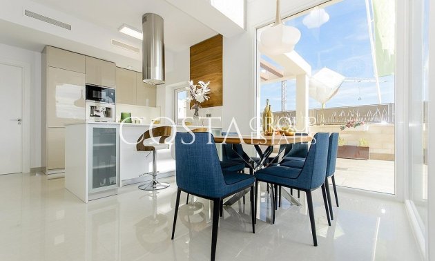 Neue Gebäude - Villa -
Los Montesinos - La Herrada