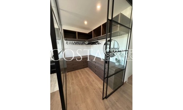 Odsprzedaż - Dom -
Dolores - Dolores Centro