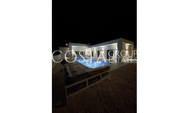 Nouvelle construction - Villa -
La Romana