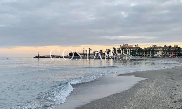 Nieuwbouw Woningen - Apartments -
La Linea De La Concepcion - Alcaidesa