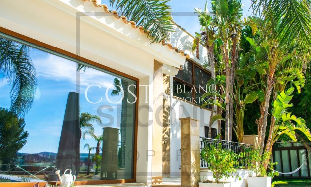 Herverkoop - Villa -
Algorfa - La finca Golf