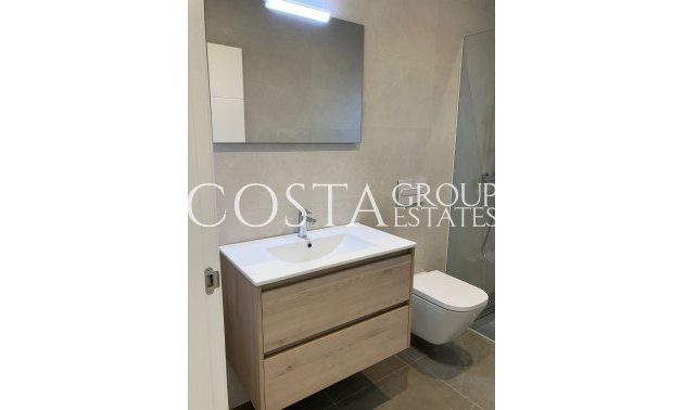 Nowy budynek - Willa -
Pinoso