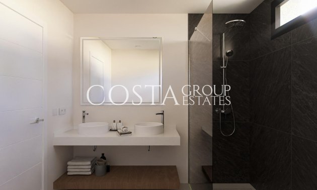 Nowy budynek - Willa -
Banos y Mendigo - Altaona Golf