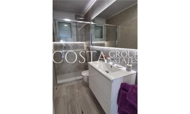 Nowy budynek - Dom -
Avileses