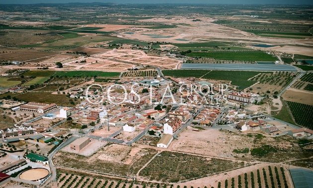 Nowy budynek - Dom -
Avileses