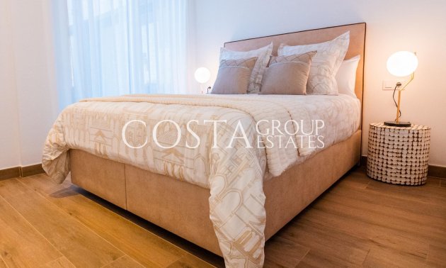 Neue Gebäude - Villa -
Polop - La Alberca